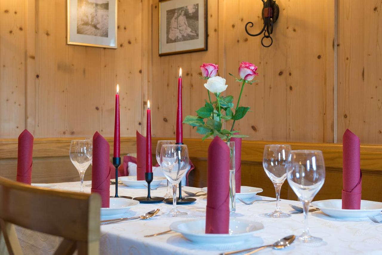 Gasthof-pension Brauner Hirsch In Alfeld - Mittelfranken Gasthof Alfeld (Bavaria)