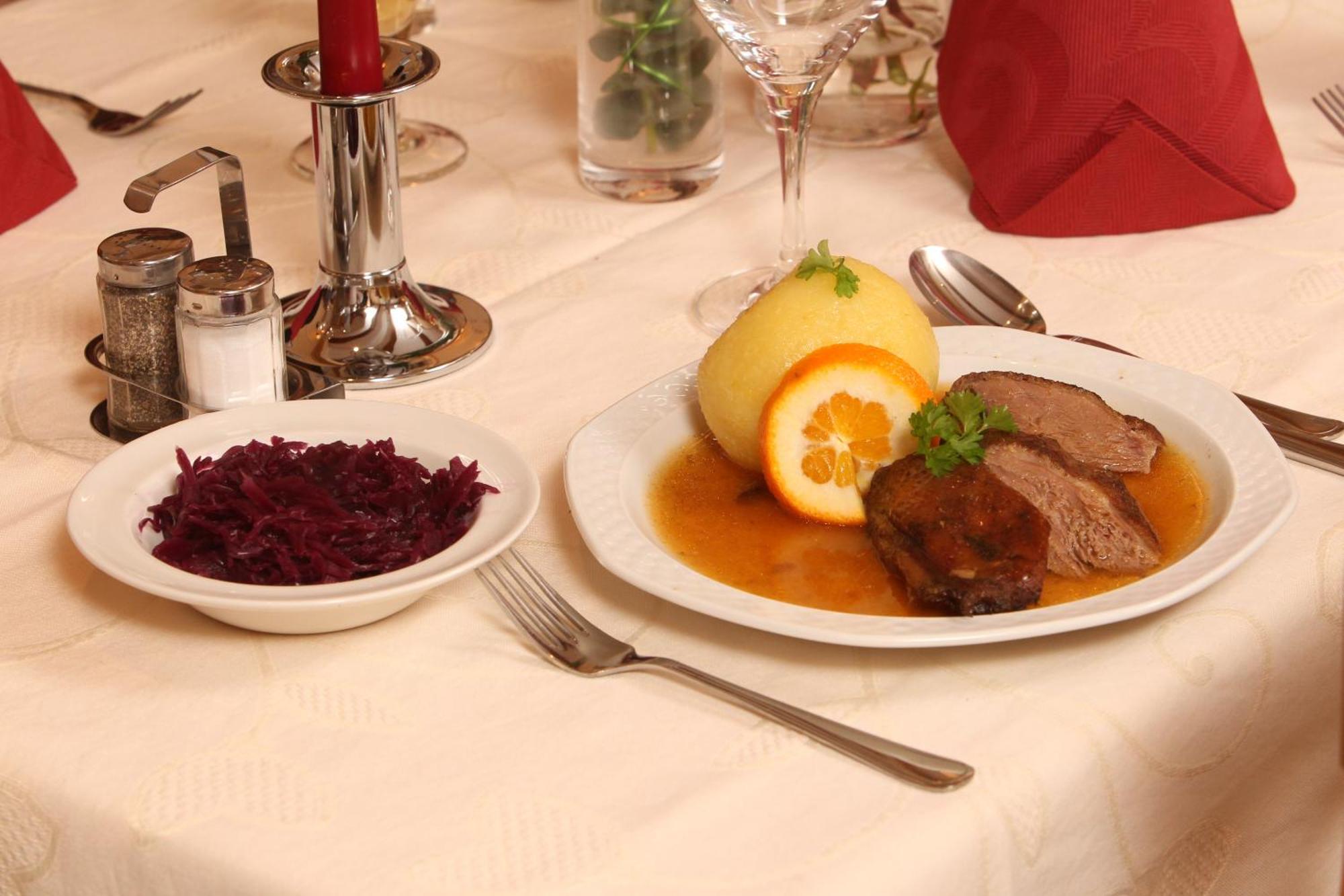 Gasthof-pension Brauner Hirsch In Alfeld - Mittelfranken Alfeld (Bavaria)
